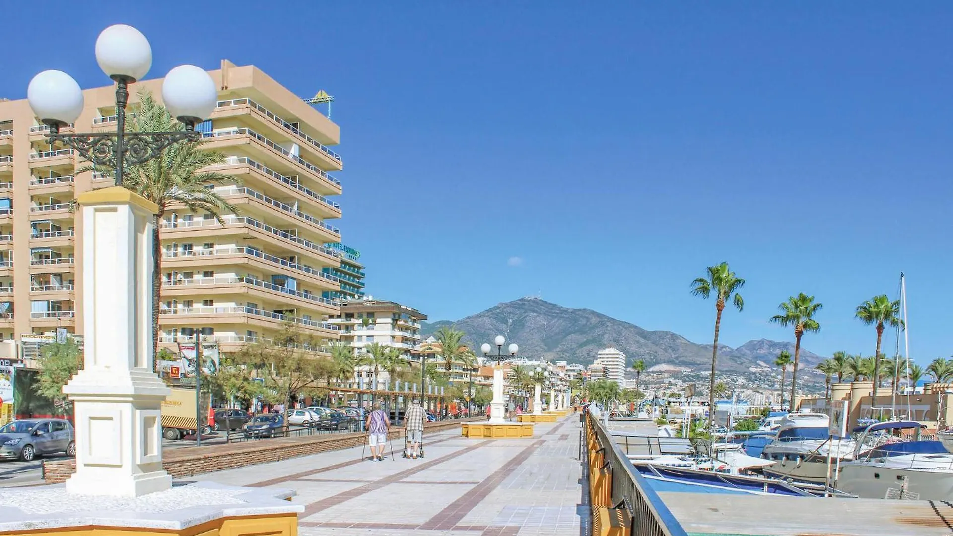 Awesome Apartment In Fuengirola With Kitchen
